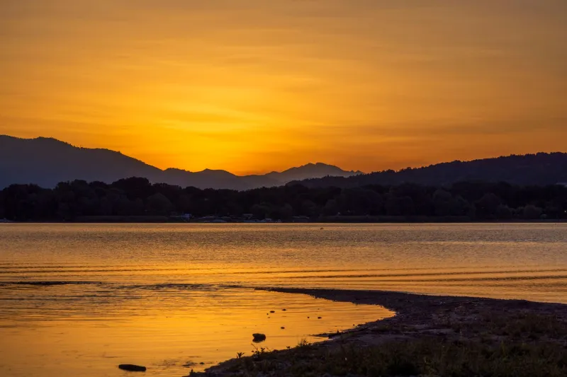 Real Talk: What Tsuchiura's Most-Photographed Spots Actually Look Like When You Show Up